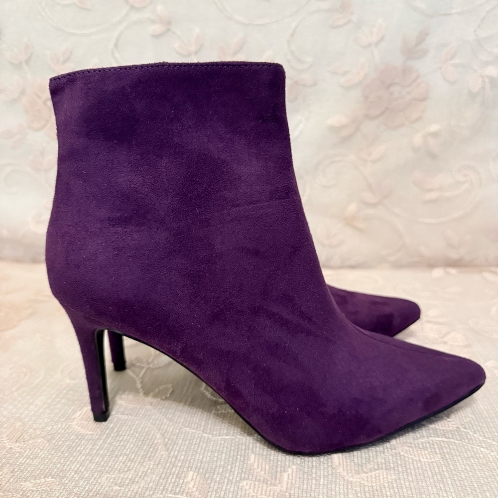 Purple Short Boots Heels Zipper Pointed Toe Faux Suede Size 8 - Picture 3 of 9